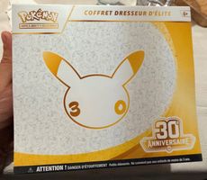 Coffret Dresseur d'Elite Pokémon 30 ans état neuf !! FR