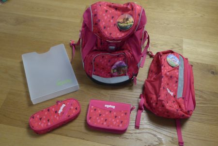 Ergobag HufBäreisen Rucksack/Schulthek pink mit Zubehör