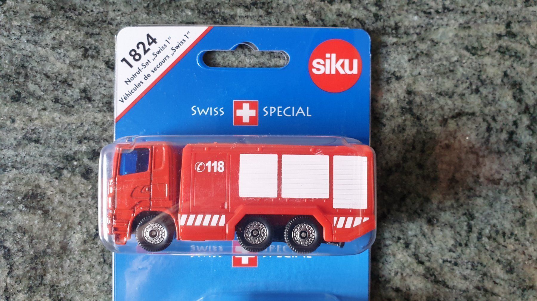 Siku Modellini d'auto: SWISS SPEZIAL / SIKU 1824 – Nuovo e nell'imballaggio originale da Wengi b. Büren venduto da Ot1000 1