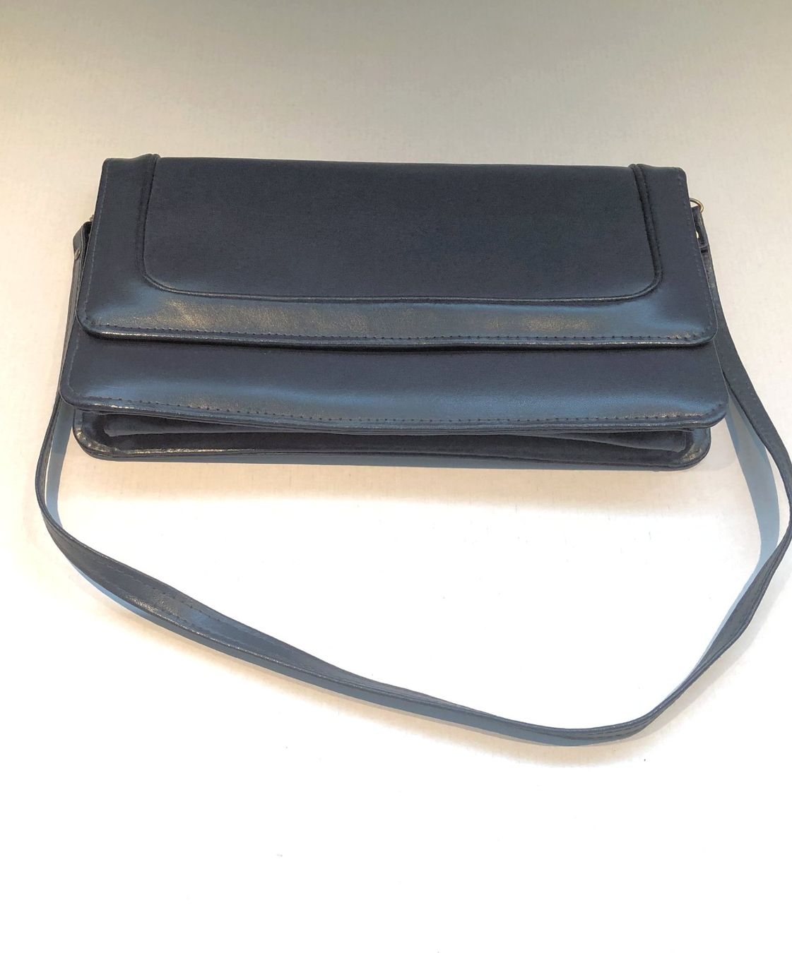 Borse da donna: Damen Handtasche – Usato da Rüti ZH venduto da Jasna89