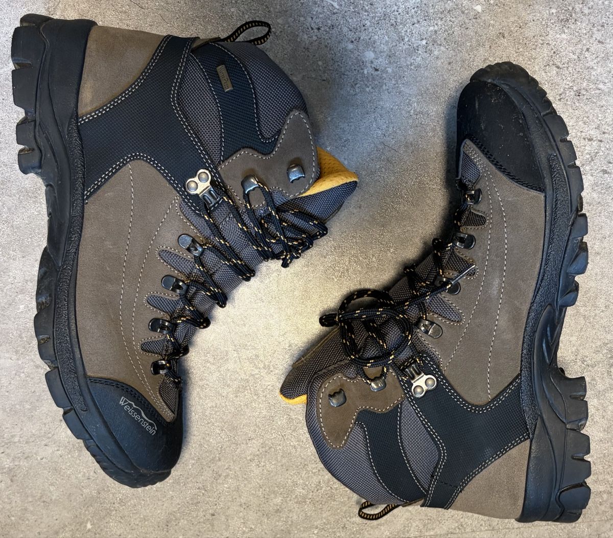Scarpe da uomo: Wanderstiefel Weissenstein Grösse 45 wasserdicht – Usato da Liestal venduto da RogerS28 1