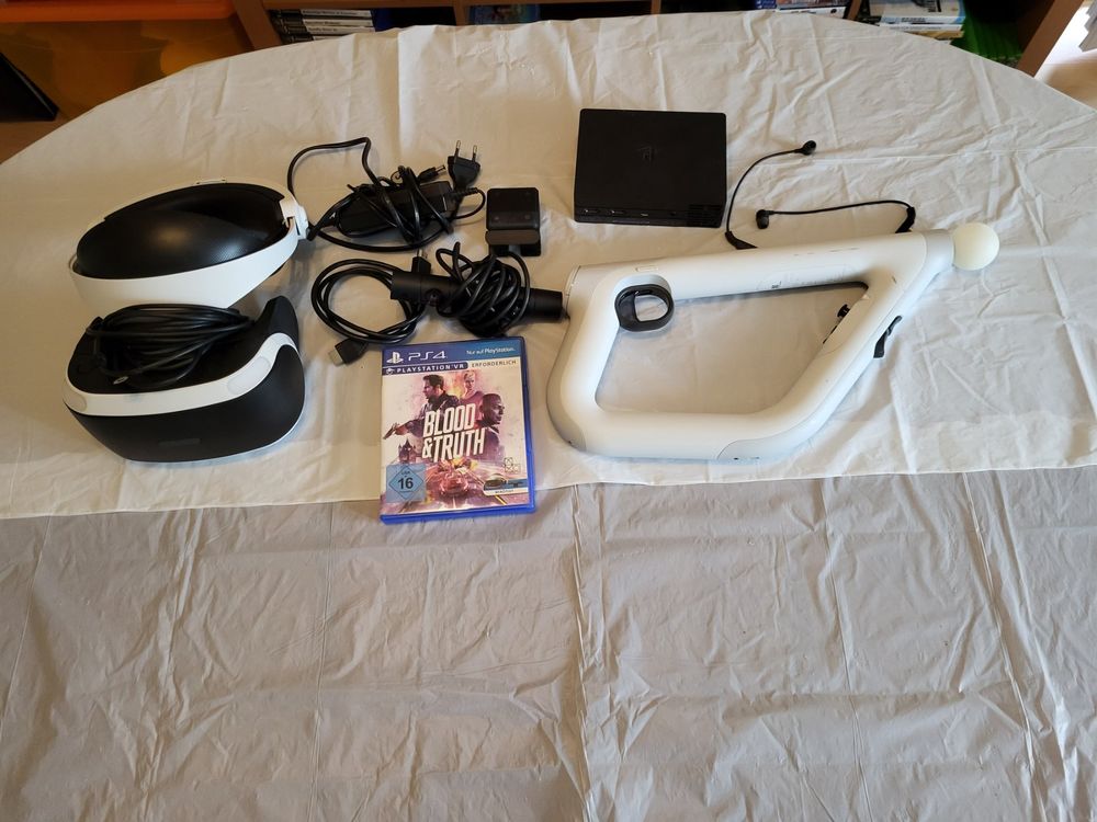 PS4 / PS5 VR Brille V2 inkl Zapper und Spiel Acheter sur Ricardo