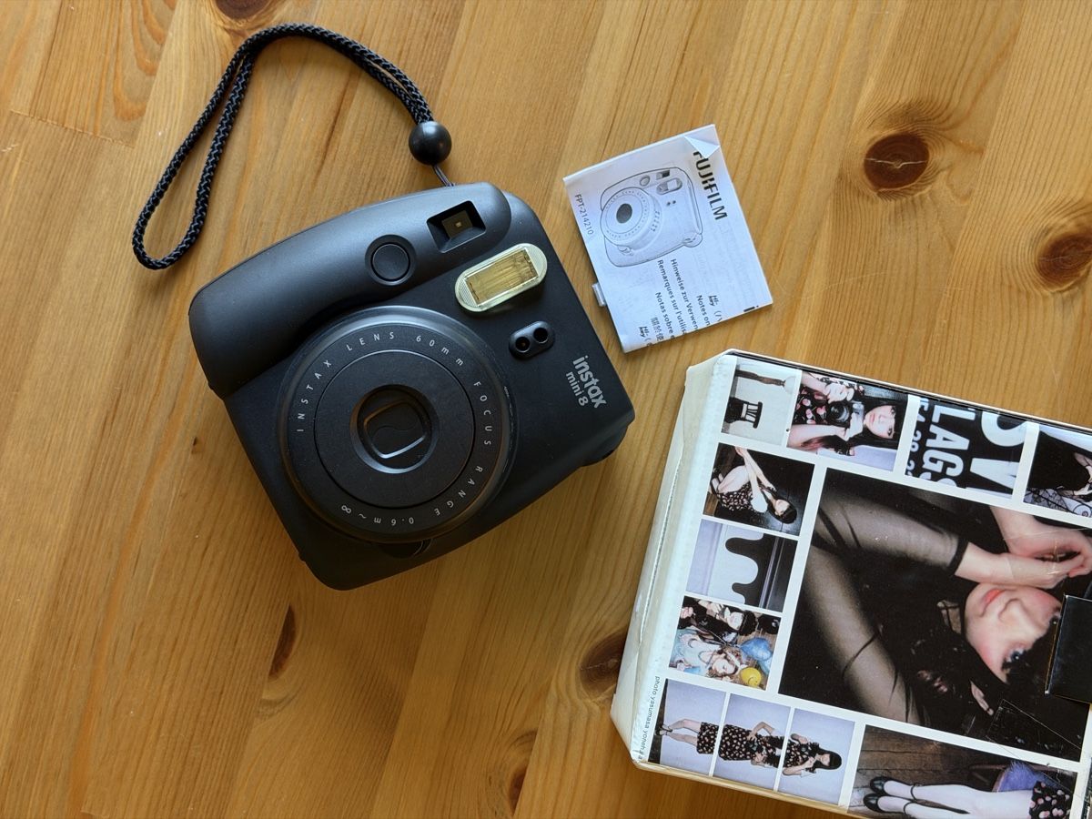 Fujifilm Fotocamera: Fujifilm Instax Mini 8 – Usato da Zürich venduto da idbronskiy 3