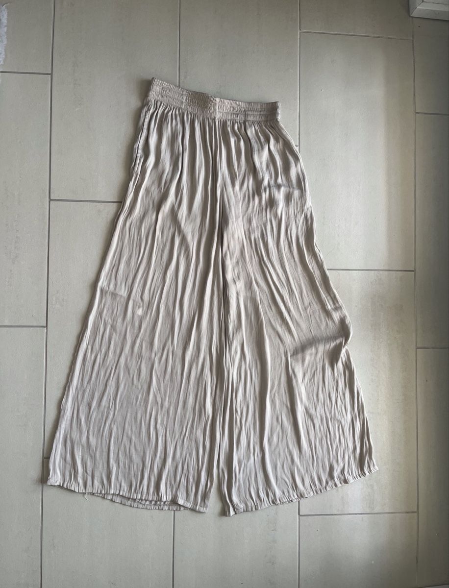 Zara Pantalons: Beige leichte Sommerhose – D'occasion à Winterthur par alessandra00