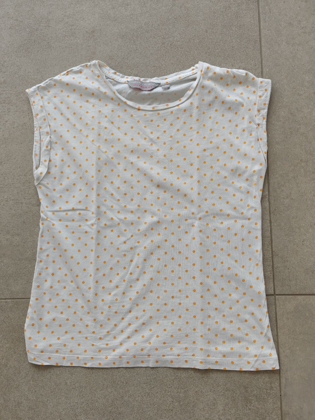 Dorothy Perkins T-Shirts: T-shirt à pois taille 38 – Gebraucht aus Longirod von DigiSmart