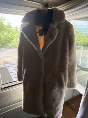 Manteau d'hiver teddy beige doux T.M, très bon état 🧸❄️