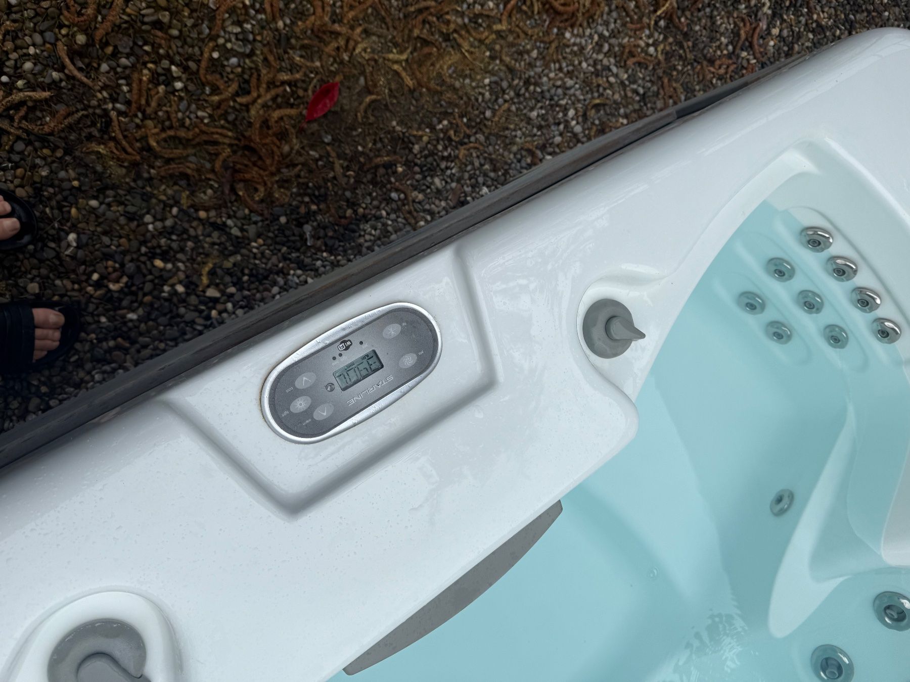 Whirlpool: Starline Whirlpool Melbourne – Gebraucht aus Rothenburg von  3