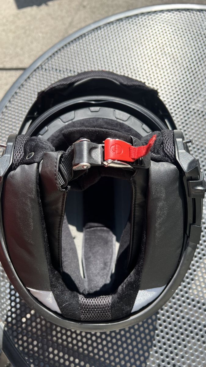 Schuberth Casques & visières: Schubert Klapphelm Matt Schwarz - Top Zustand! – Neuf (Voir description) à St. Gallen par beaverhouse 4