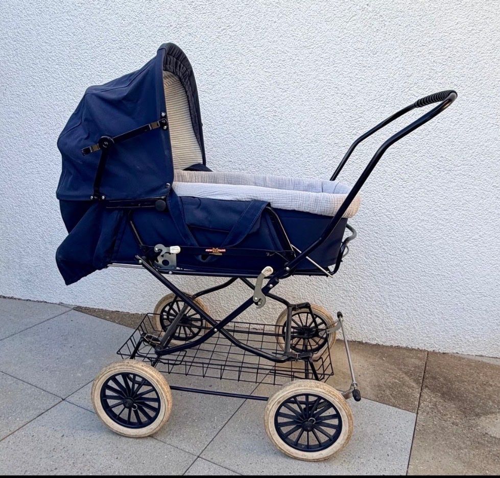 Carrozzine: Retro Kinderwagen – Usato da Basel venduto da mjwendeb2