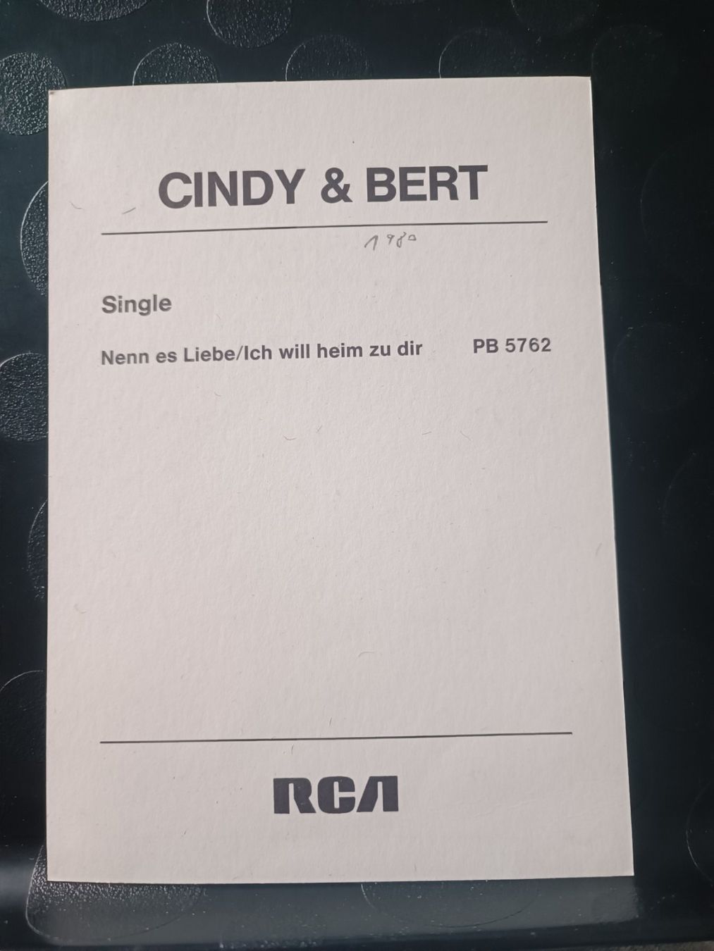 Autografi: Cindy & Bert - handsigniert – Usato da Menziken venduto da Artographs 1