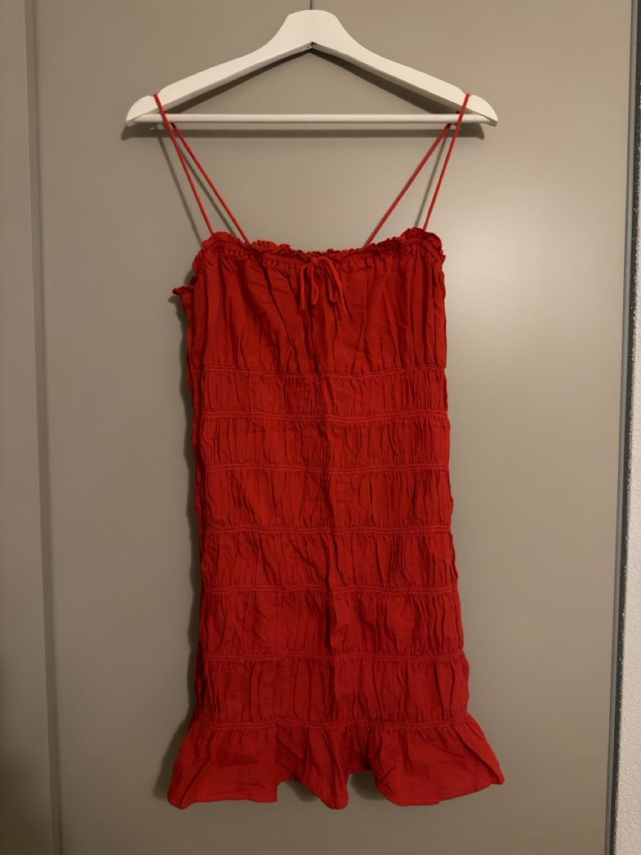 H&M Vestiti: Minikleid rot  – Usato da Spreitenbach venduto da ada_m5v9