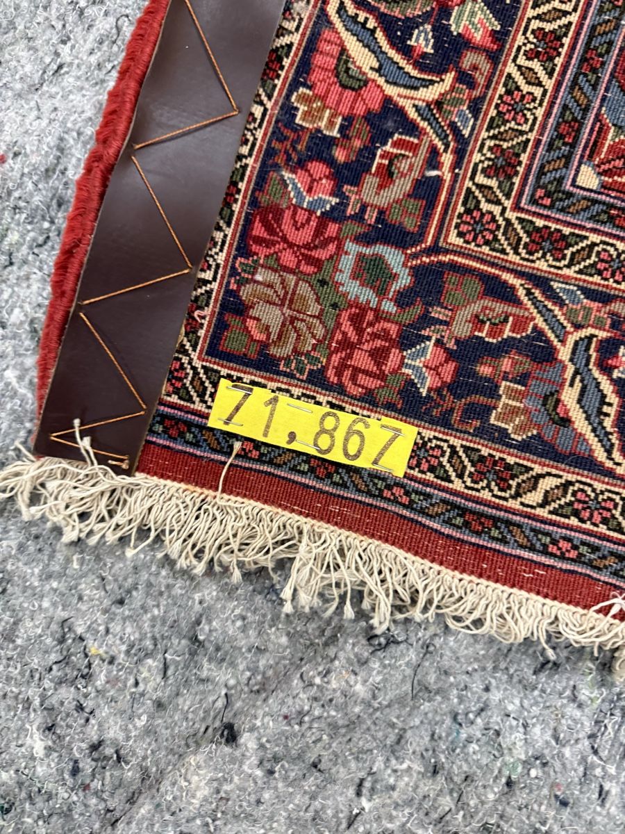 Tapis oriental noué main à motifs floraux 215x140 cm (Gebraucht) in ...