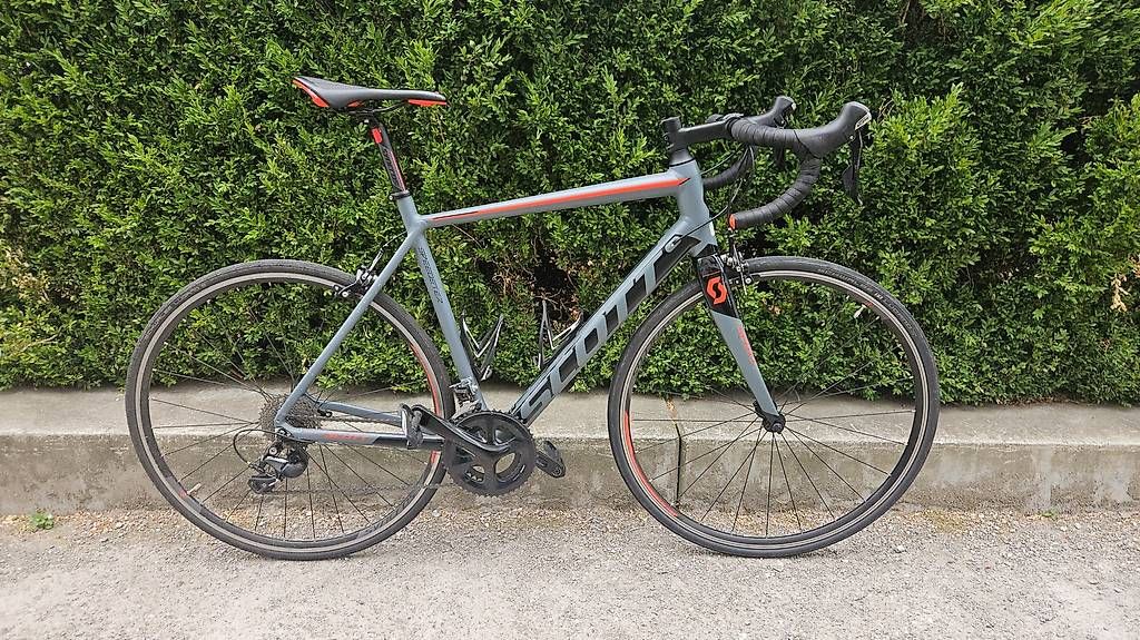 Scott Velos: Velo de route Scott Speedster 10 (56cm) – Gebraucht aus Lausanne von dafrmedo3322u