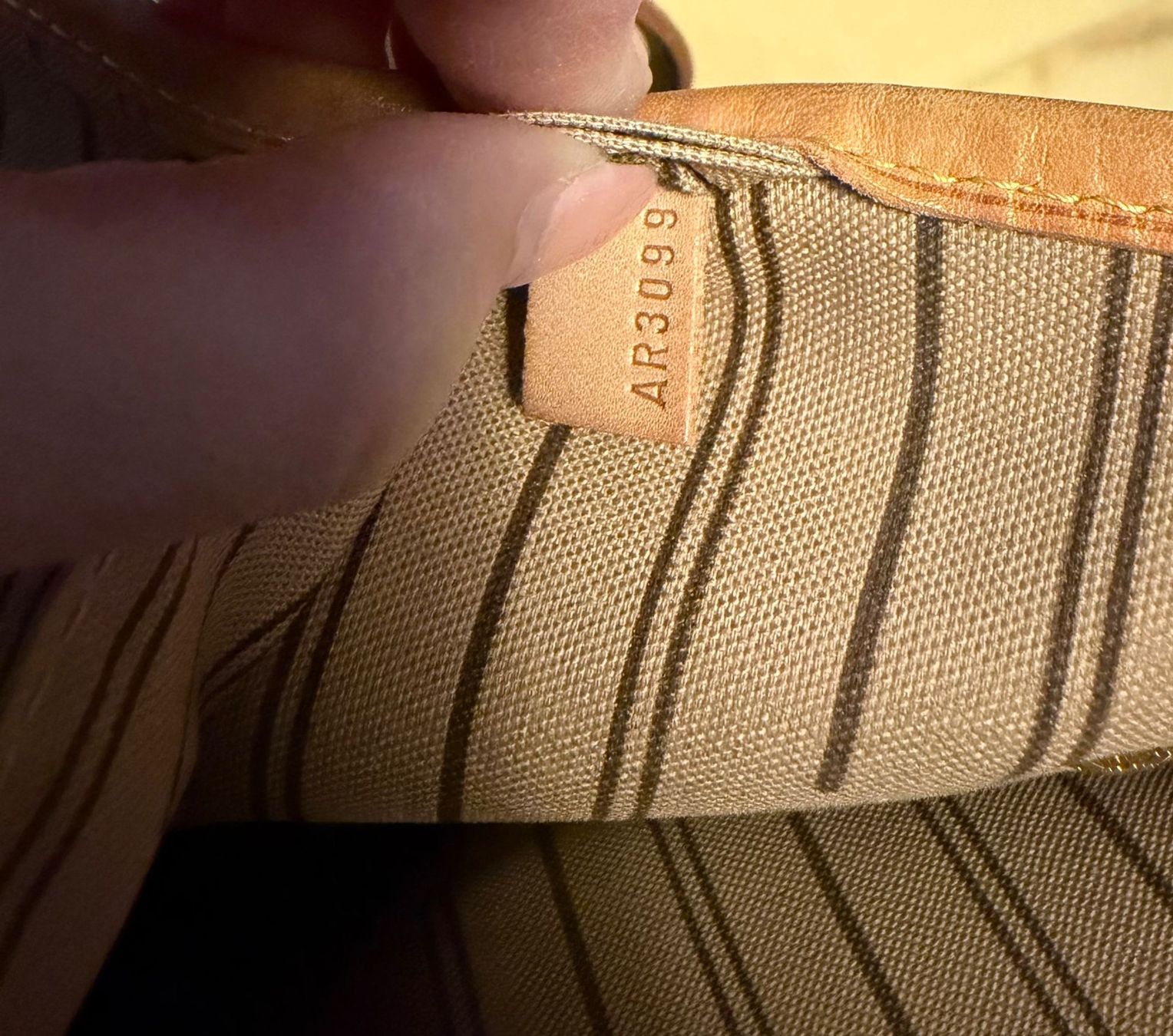 Louis Vuitton Borse da donna: Louis Vuitton Neverfull MM – Usato da Chamoson venduto da Nicolasgaillard 5