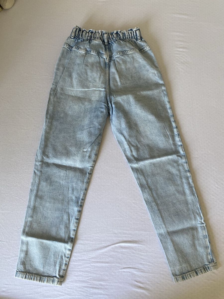 H&M Pantalons: Hellblaue Jeans von H&M – D'occasion à Frick par mhu_q5w8 1
