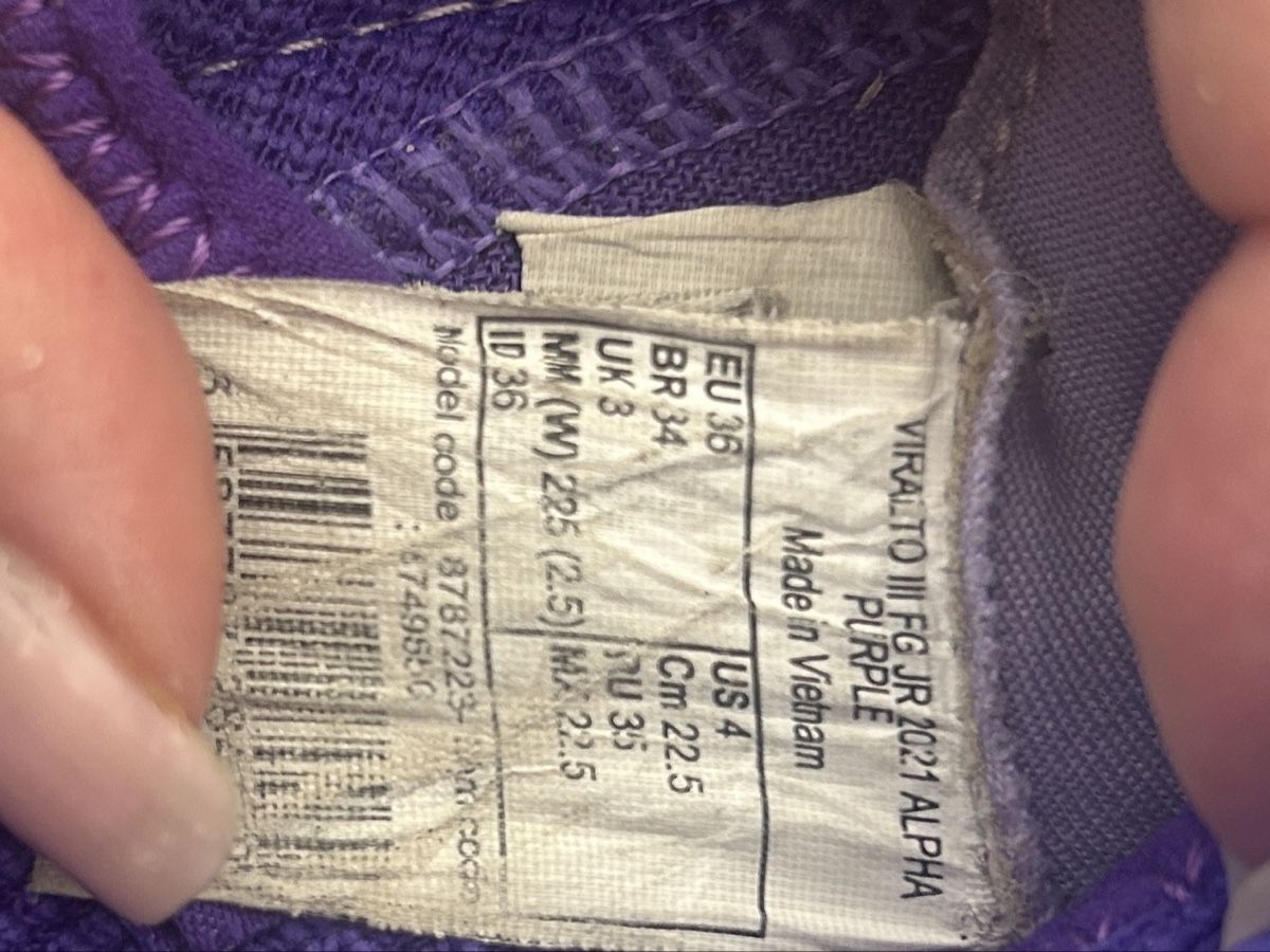 Decathlon Scarpe per ragazzi: Fussbalschuhe Kipsta Gr. 35 – Usato da Törbel venduto da man_2n22 1