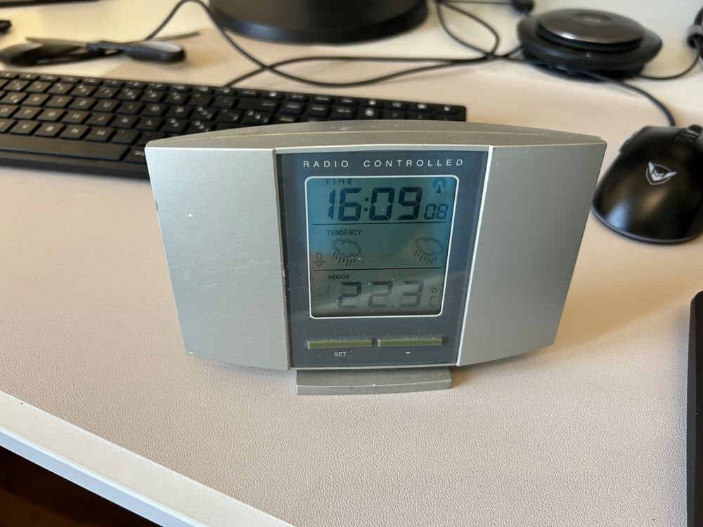 Lancoon Digitaler Wecker Mit Temperatur & Luftfeuchtigkeit - Tischuhr Mit Touch Display