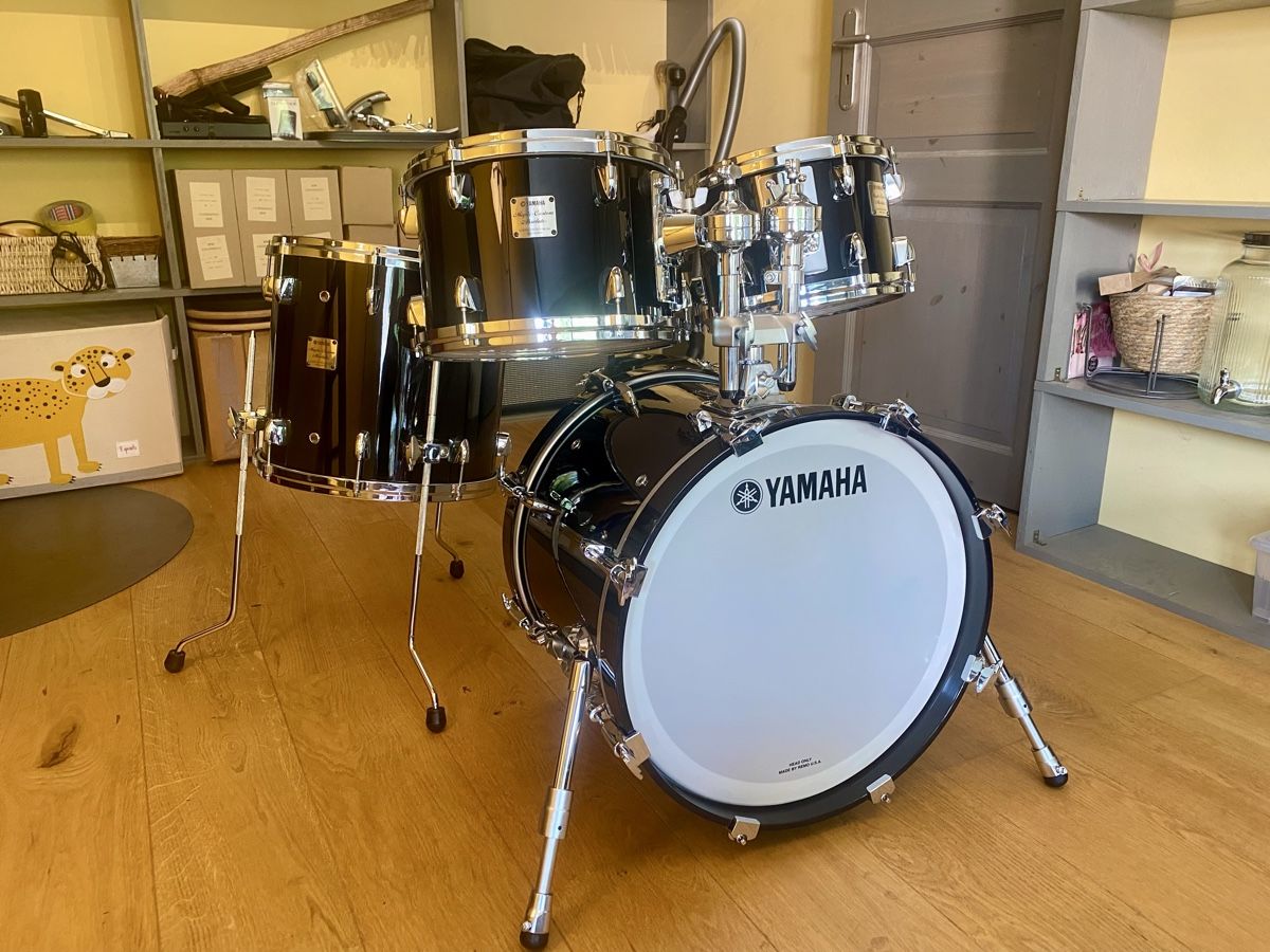 Yamaha Strumenti musicali: Yamaha Maple Custom Absolute Piano Black 18/10/12/14  – Usato da Laconnex venduto da BoumTchiBoumBoum 8