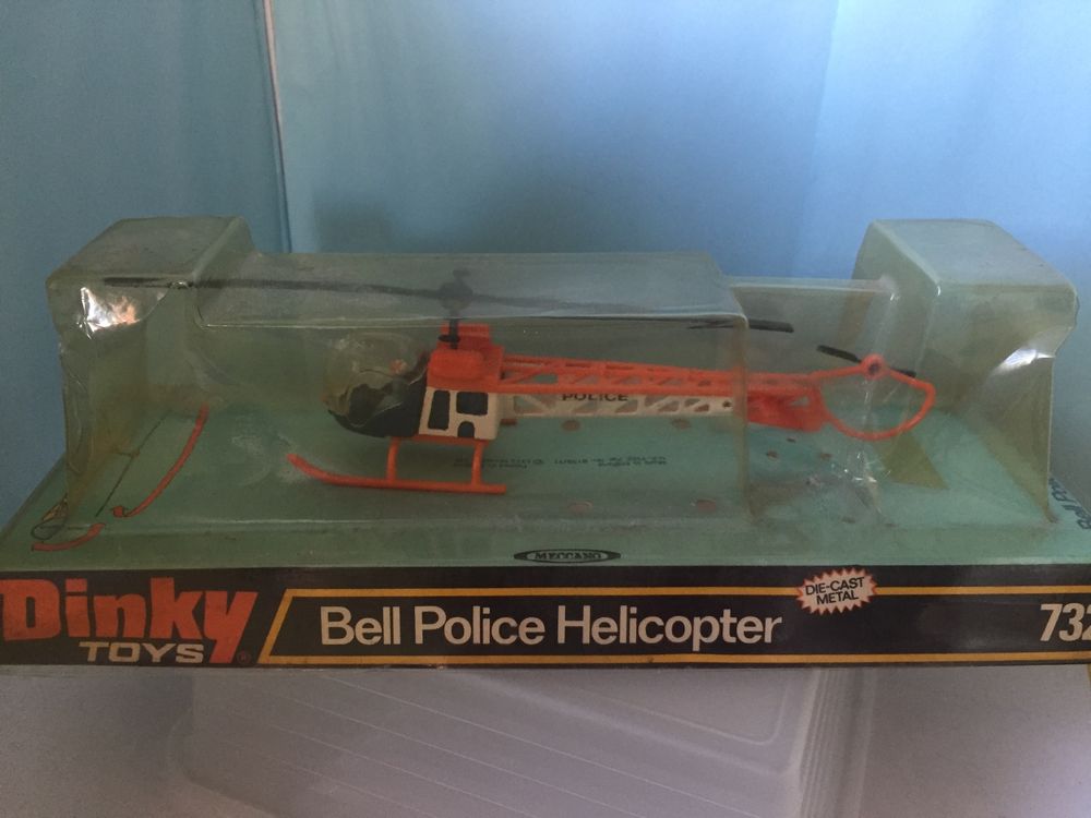 Hélicoptère Bell Police – Dinky Toys GB 732 – Échelle 1:50 – Neuf En Boîte (1974/80)