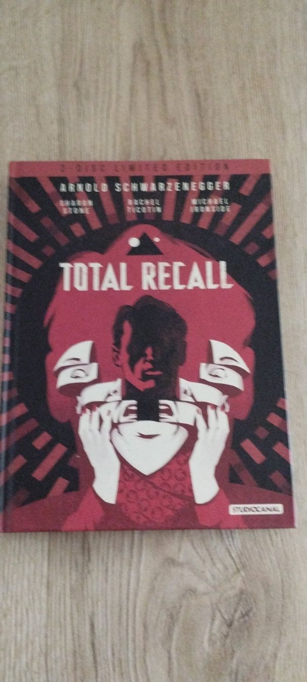 Tutti i DVDs: Total Recall Uncut Mediabook mit Arnold Schwarzenegger – Usato da Steffisburg venduto da AutoFiat