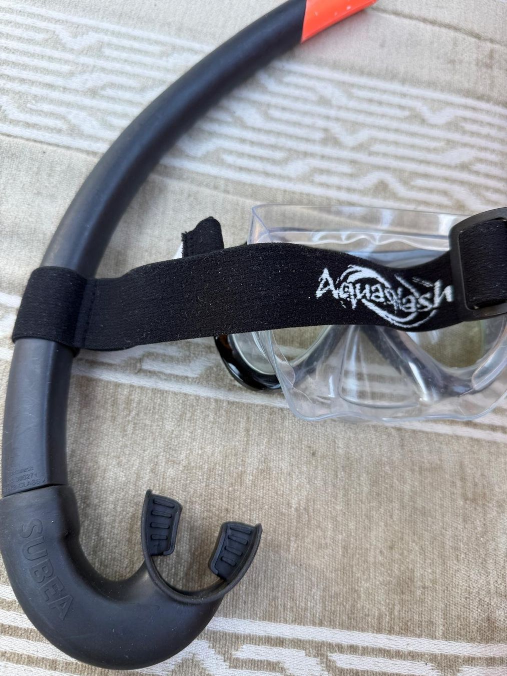 Palmes, Masques & Tubas: Schnorchel mit Brille – D'occasion à Flawil par Stella_3 6