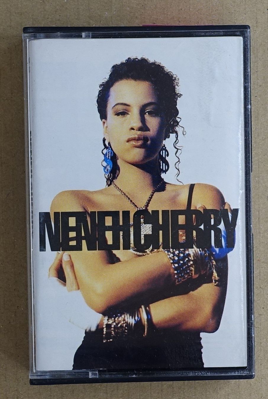 Kompaktkassetten: Neneh Cherry – Raw Like Sushi – Gebraucht aus Sessa von discoverymedia