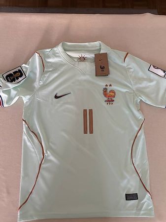 Olise 11 Trikot