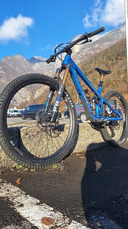 Velos: MTB  Pivot Switchblade  – Gebraucht aus Confignon von chr_c8wh 4