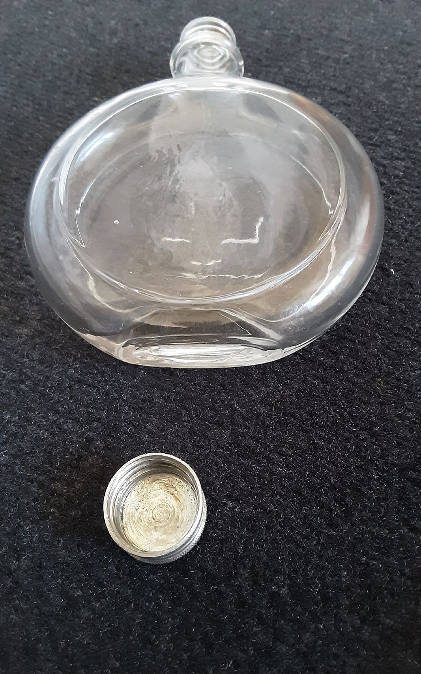 Bottiglie: Glasflasche,Schweizerkreuz,Schnapsflasche – Usato da Grosswangen venduto da Spengler66 3