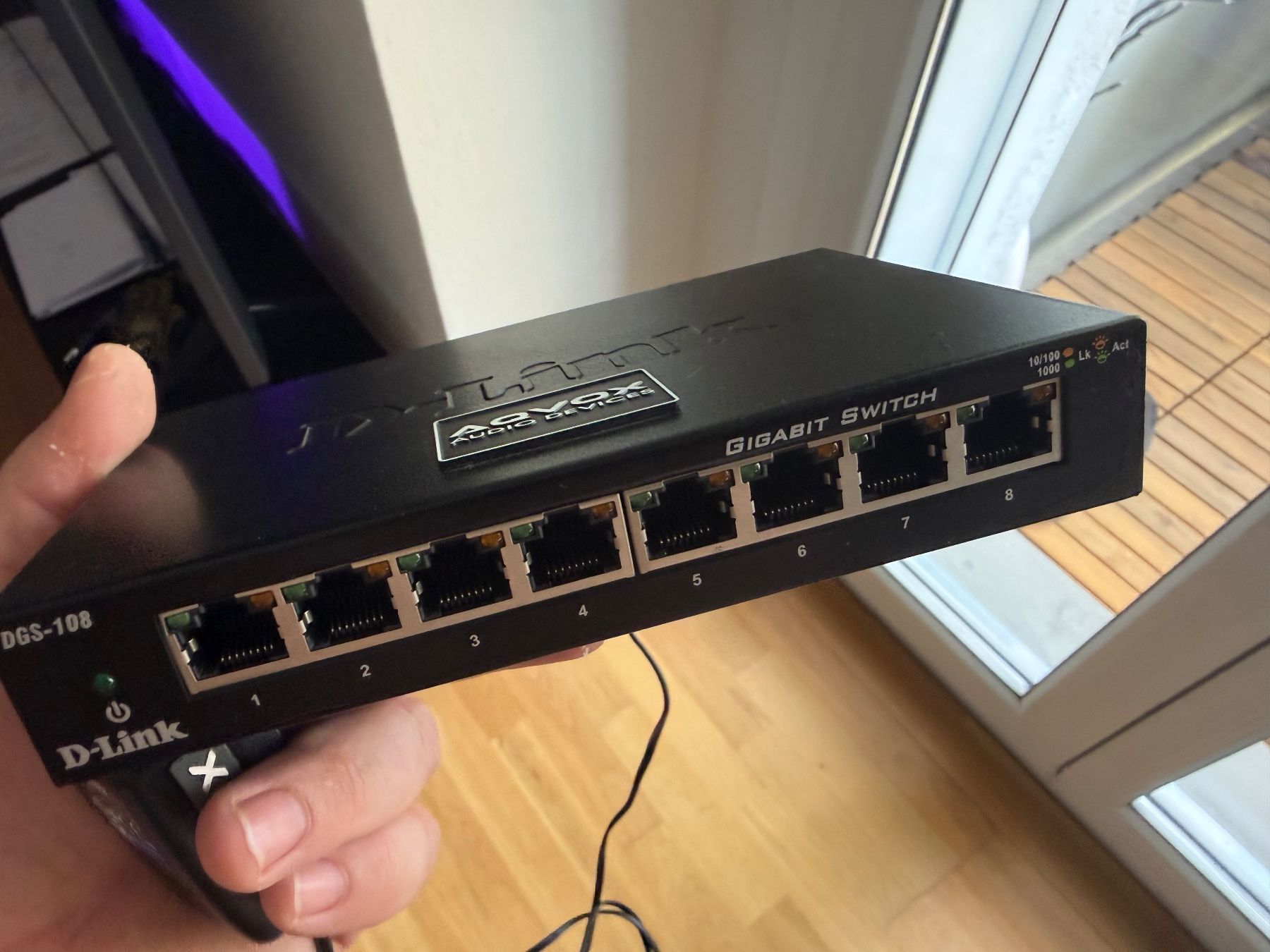 Hub & Switch: AQVOX AQ-Switch-8 High-End – Usato da Schlieren venduto da BT89 7
