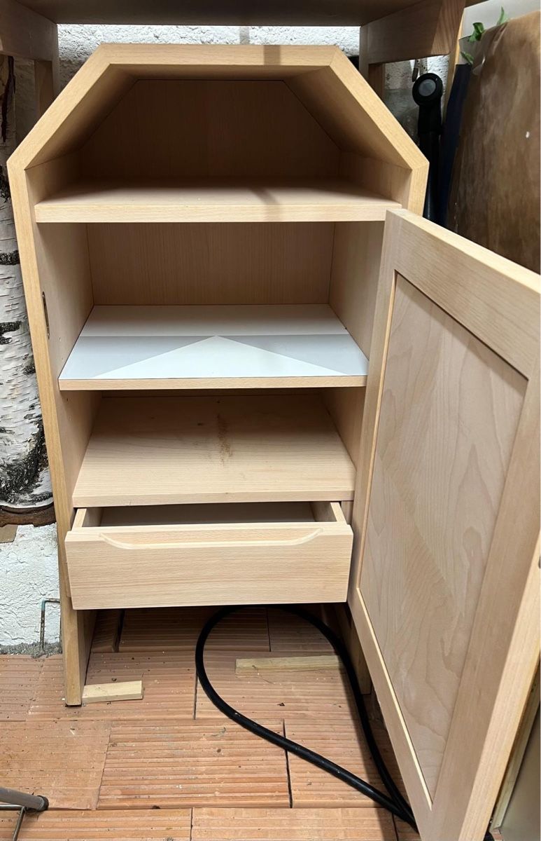 Commodes: Rednerpult – D'occasion à Tüscherz-Alfermée par Adrian_Hirt 3