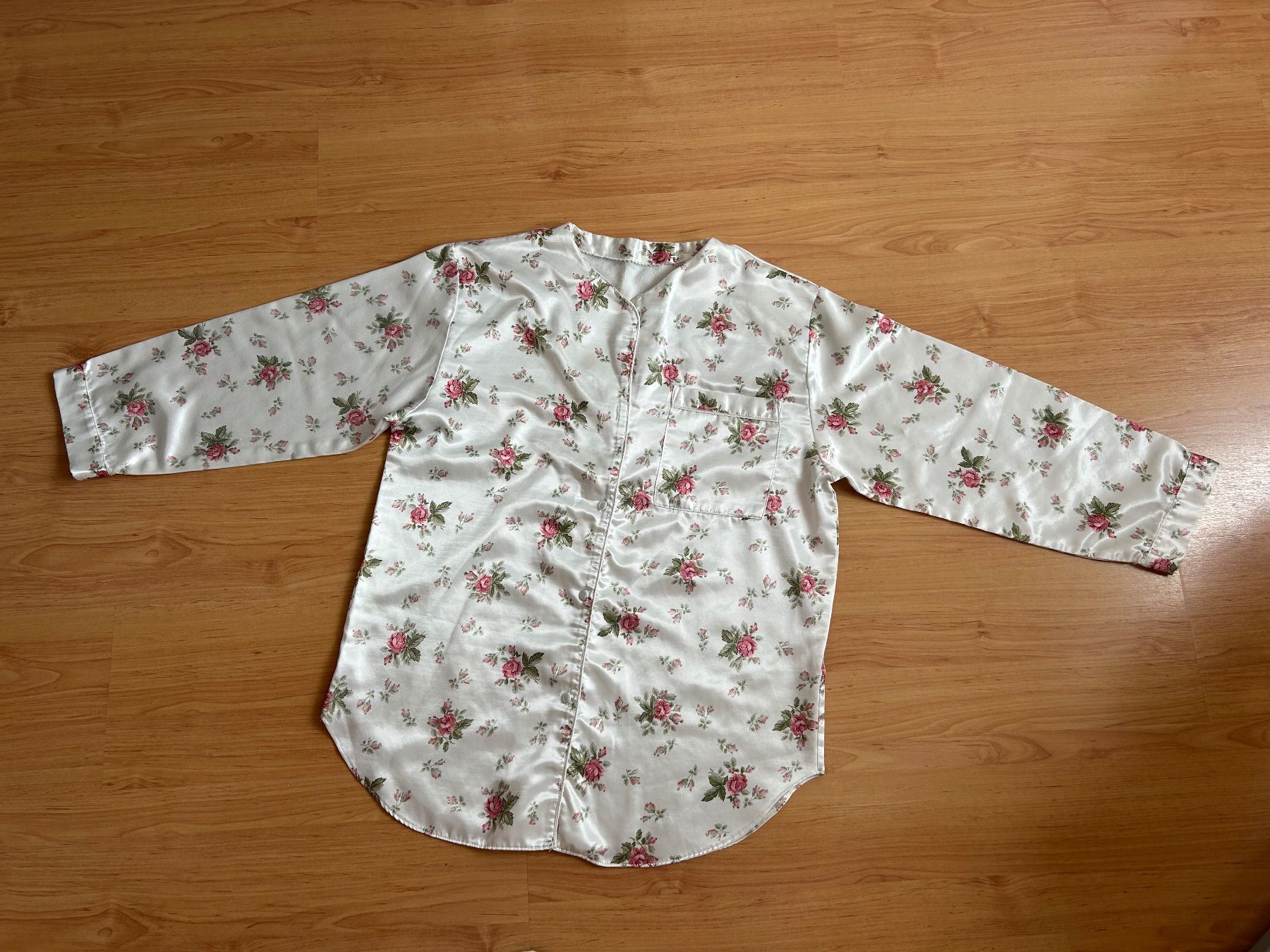 Negligees & Pyjamas: Damen Pyjama Grösse 38 – Gebraucht aus Gutenswil von walker60