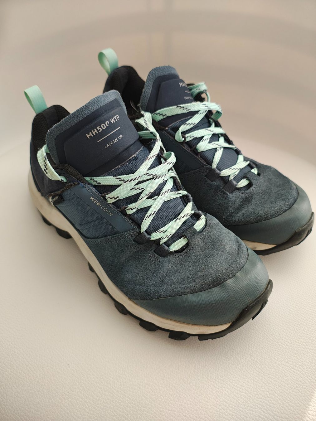 Decathlon Scarpe da donna: Wasserfeste Wanderschuhe gr 37 – Usato da Winterthur venduto da Husakeva 1
