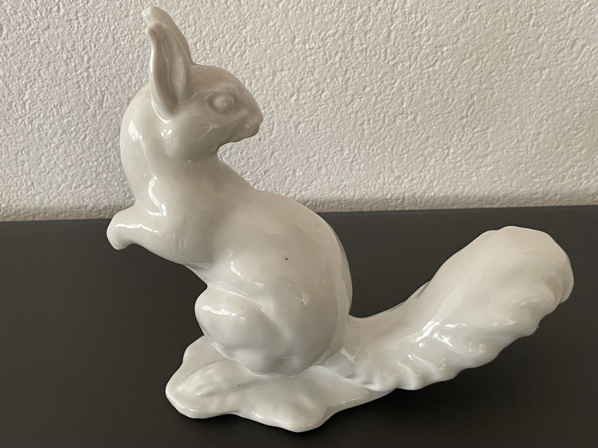 Statuette: Langenthal Porzellan Eichhörnchen – Nuovo (secondo la descrizione) da Stäfa venduto da riccardinho 1