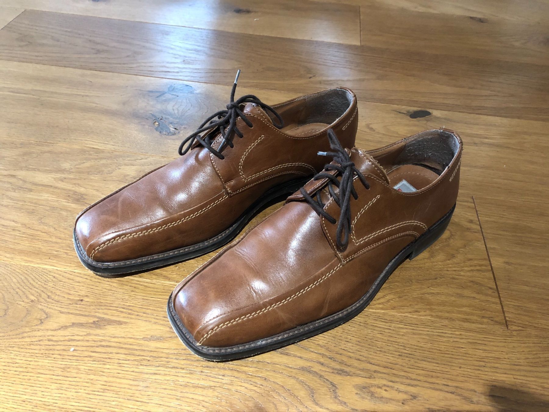 Scarpe da uomo: Chaussure brune cuir 42 – Usato da Morges venduto da Alexys23 1