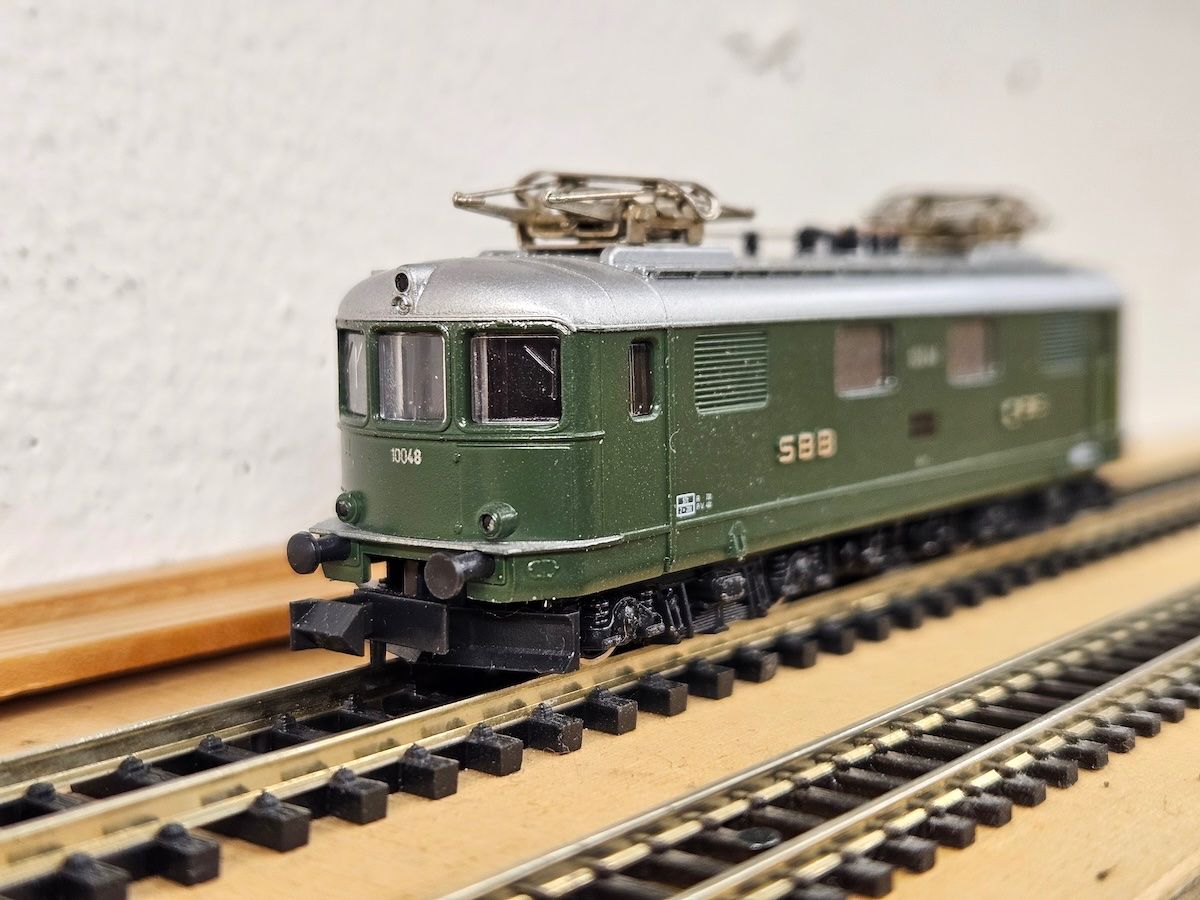 Hobbytrain Modellini di ferrovie: Re 4/4 I Digital spur N – Usato da Gunzgen venduto da luwy 3