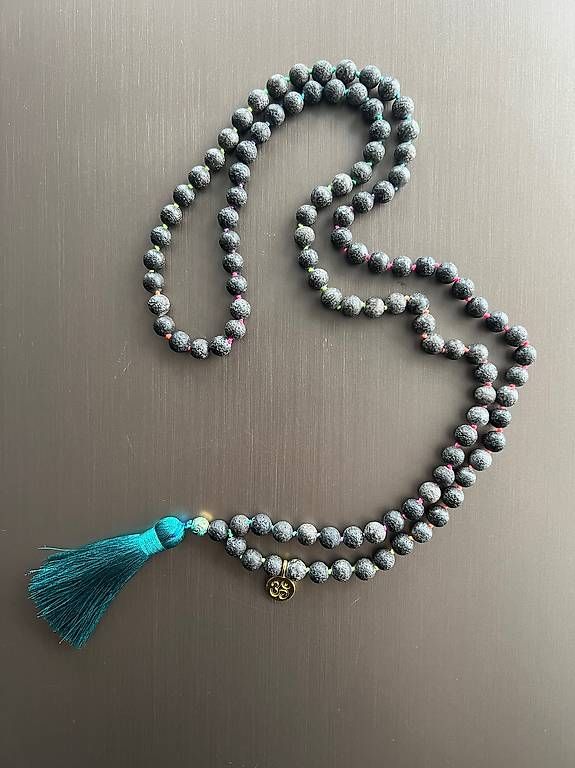 Catenine: Yoga Mala Kette mit Lava Perlen Rainbow – Usato da Buchs SG venduto da jco_st8t 2