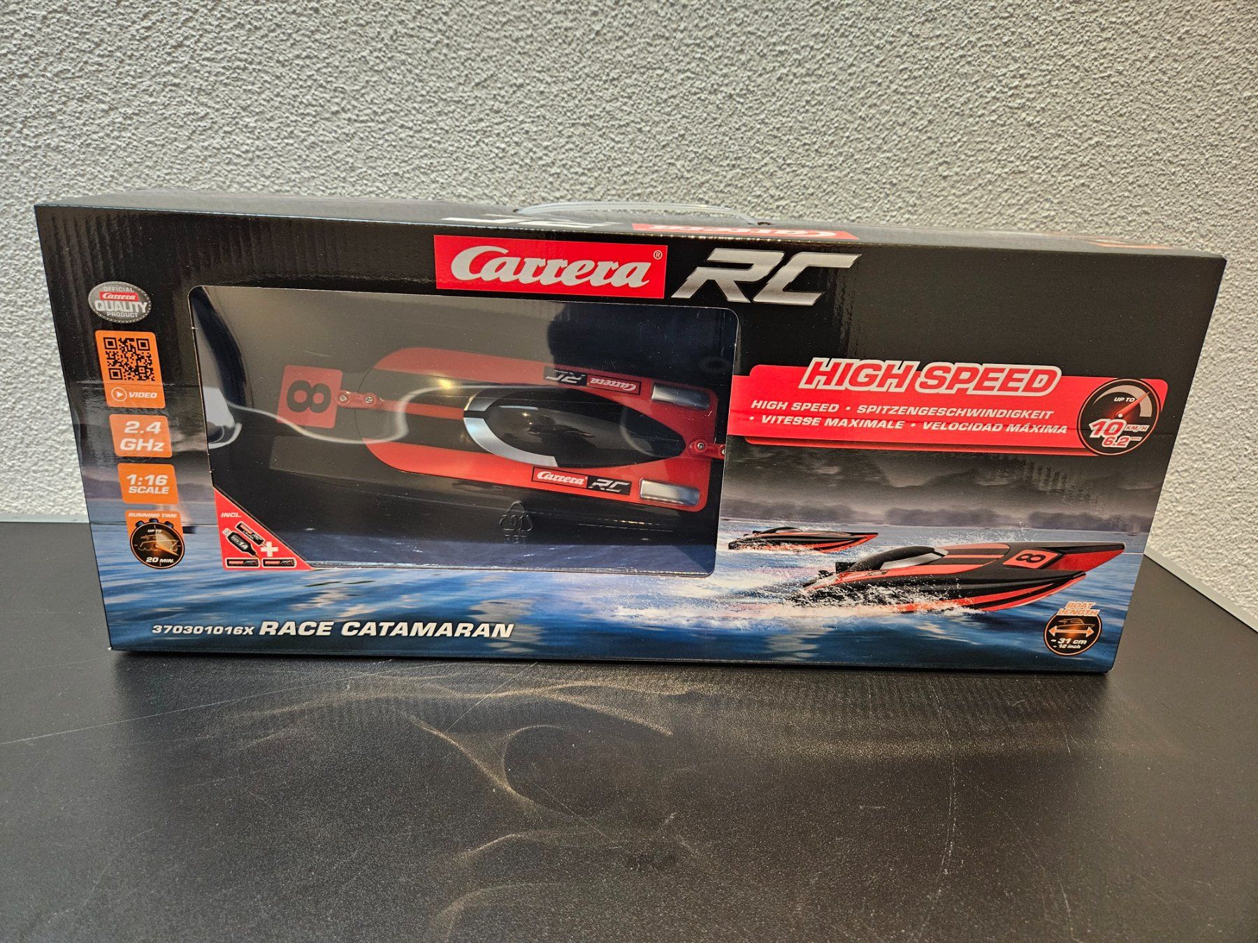 Carrera Modellismo RC: Neu - Carrera RC - Race Catamaran – Nuovo e nell'imballaggio originale da Dagmersellen venduto da Jarsetz_Restposten