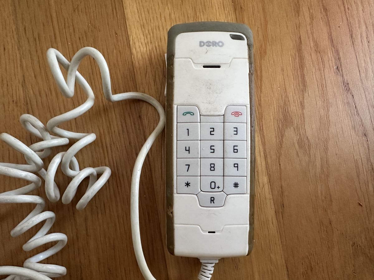 Doro Telefoni: Ab1CHF Doro 212 IPC USB Internet Phone Skype/Microsoft Teams – Usato da Lausanne venduto da brixton