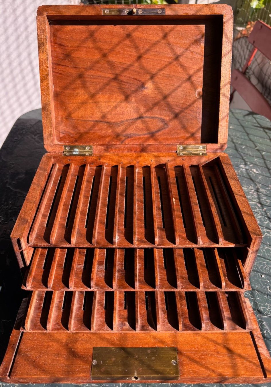 Humidor per sigari: BRIENZ Vers 1900, Présentoir à cigare – Usato da Zürich venduto da Libraco 8