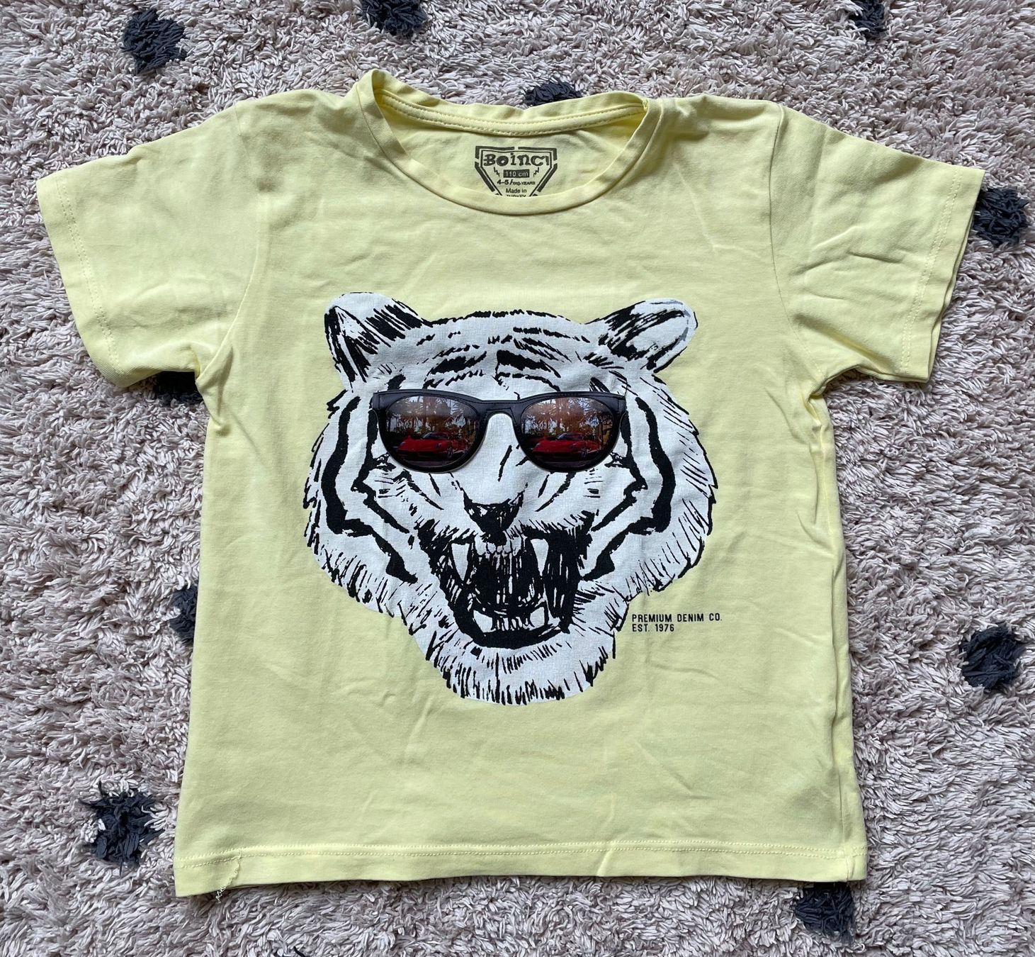 T-Shirts: interaktives T-Shirt mit Tiger,  Grösse 110 – Neu (gemäss Beschreibung) aus Zürich von bellarossa11