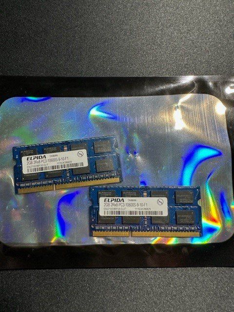 Elpida 4 Go 2Rx8 PC3-10600S DDR3 1333Mhz 204pin Mémoire RAM SODIMM portable