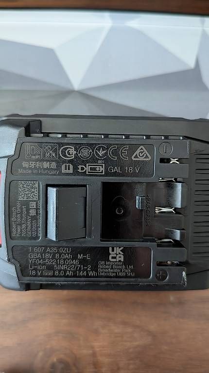 Accus: Bosch Professional 18V 8Ah ProCore Akku – D'occasion à Thun par thierry1991 4