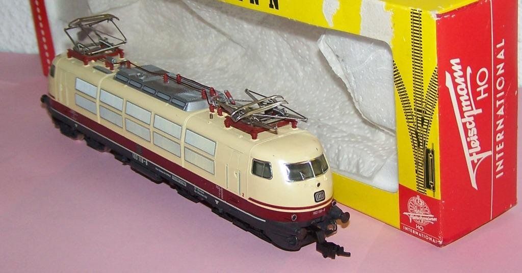 Fleischmann Trains électriques: Fleischmann H0 4375 TEE - Schnellfahrlok BR 103, DC – D'occasion à Brüttisellen par Rentner44zh 1