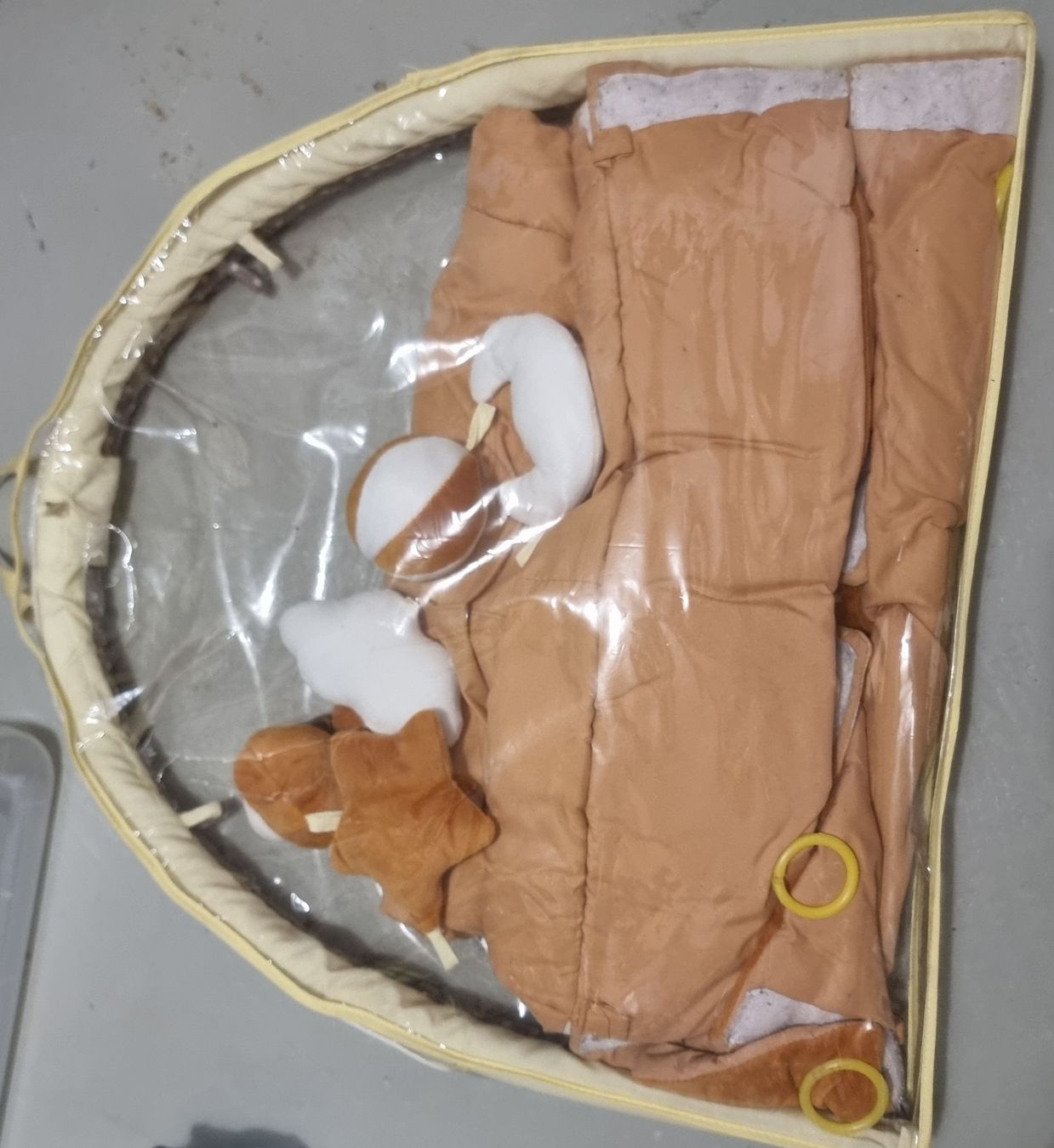 Wippen & Schaukeln: Baby Nestchen mit Spielbogen gebraucht – Gebraucht aus Zweidlen von VG159