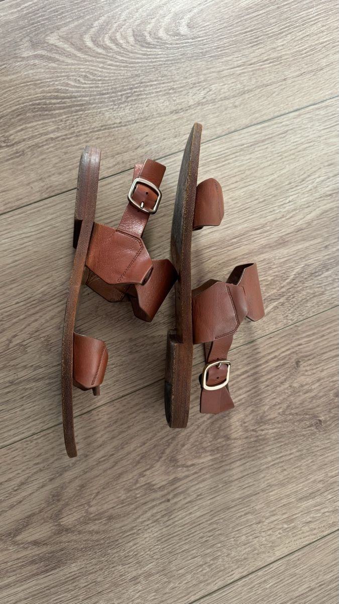 Santoni Damenschuhe: Santoni Ledersandalen – Gebraucht aus Schaffhausen von R_Muzh 2