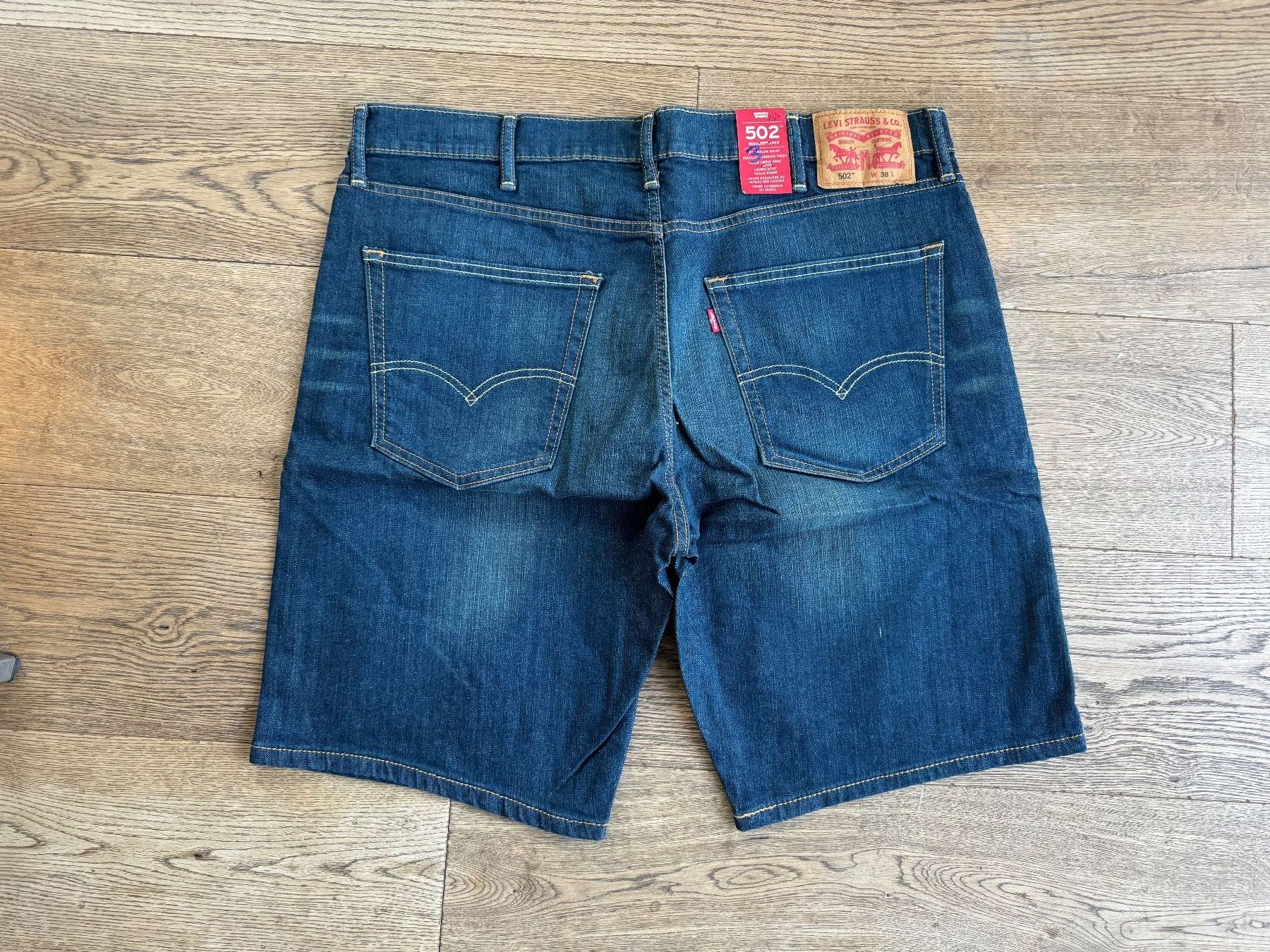 Levi's Jeans: Jeans, Shorts, Levis //NEU// 38 – Usato da Stettfurt venduto da outlet72 1