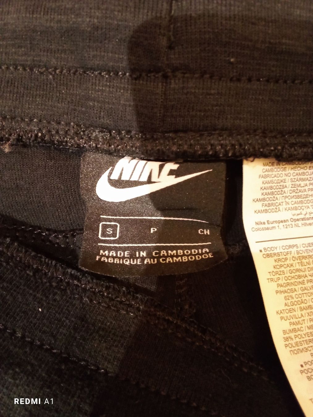 Nike Pantaloni: Nike Tech Lange Trainerhose – Usato da Beride d. Bedigli. venduto da Connina 3
