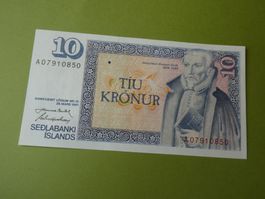 Island 1961, 10 Kronur - ungefaltet