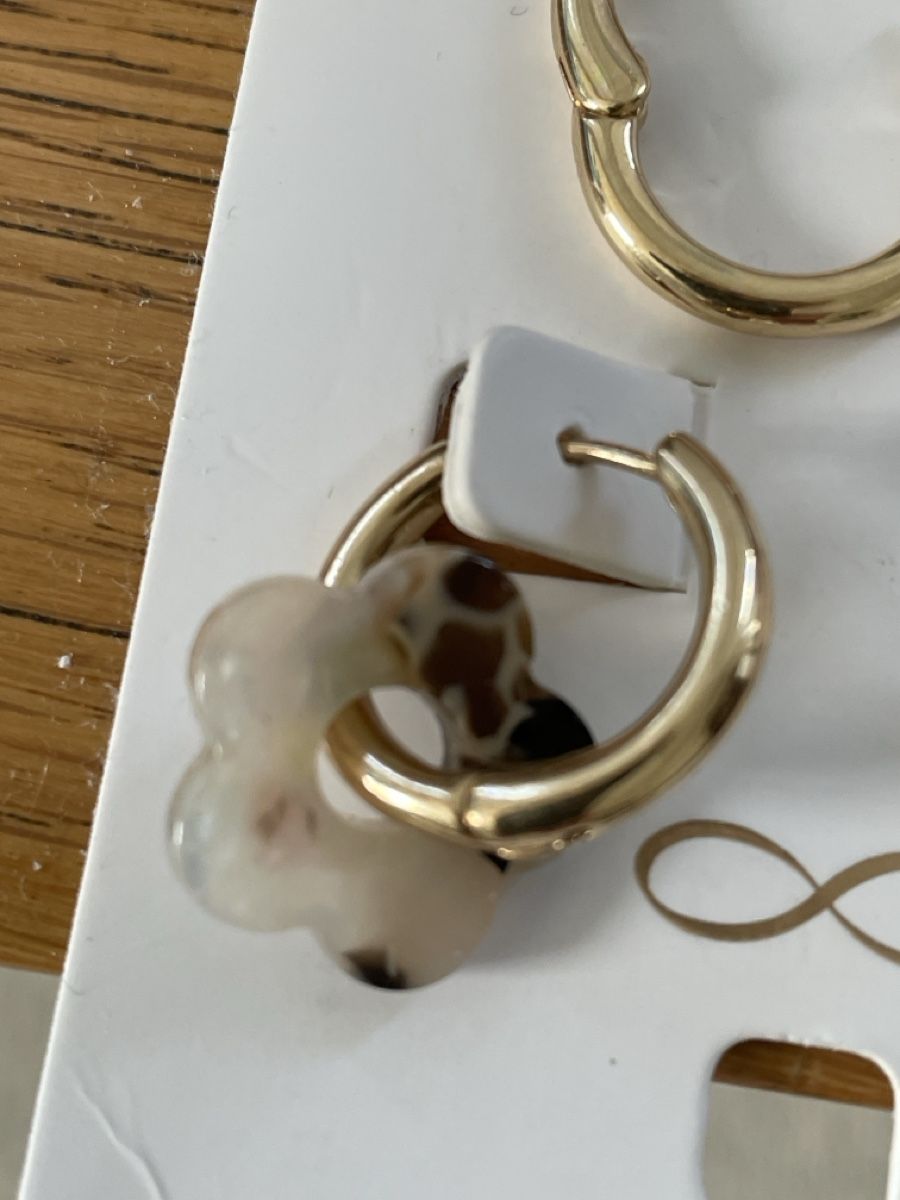 Ohrringe & -stecker: NEU Ohrringe vergoldet – Neu und originalverpackt aus Zürich von Pamuk04 4